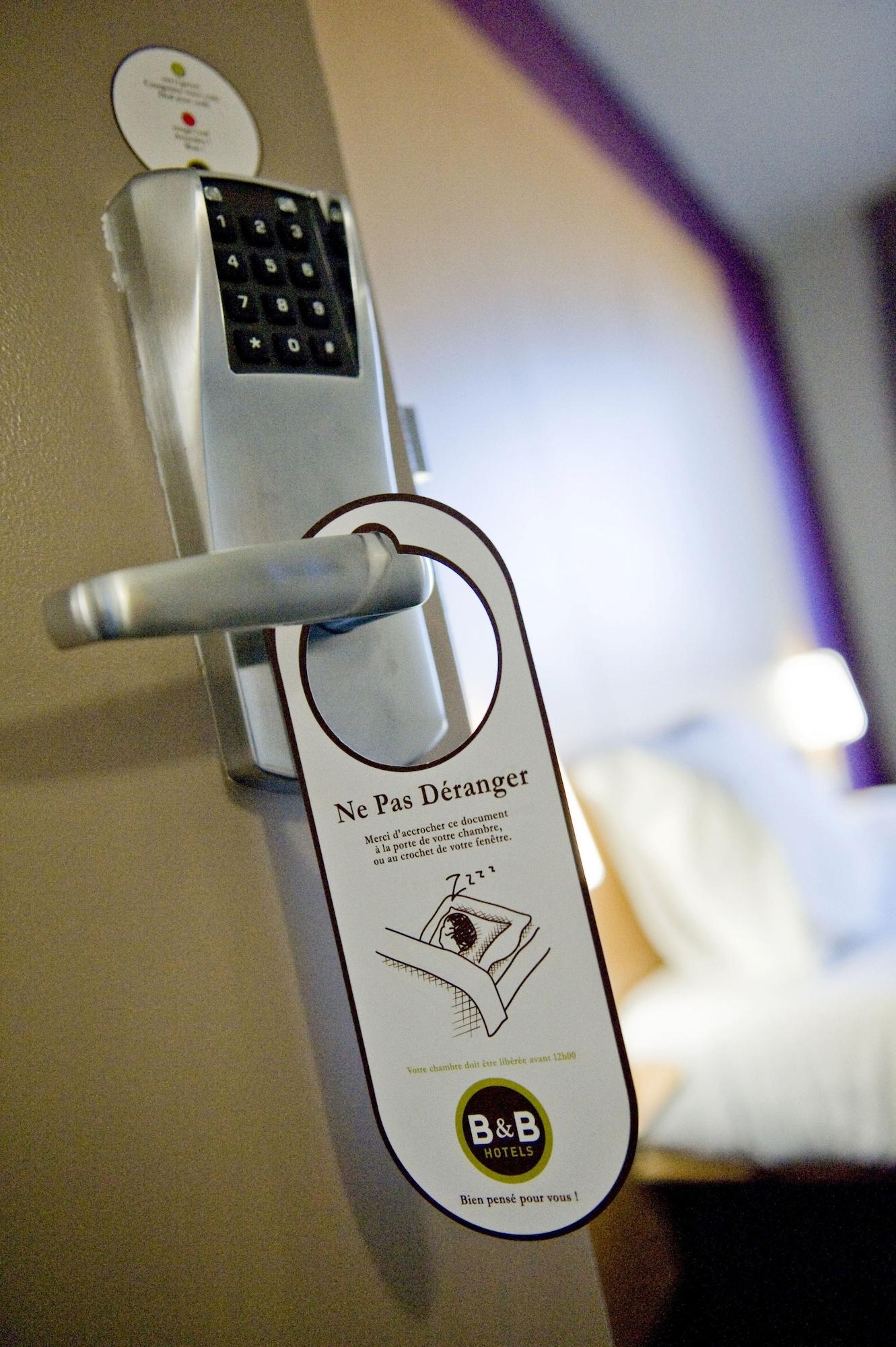 B&B Hotel Lorient Caudan Esterno foto