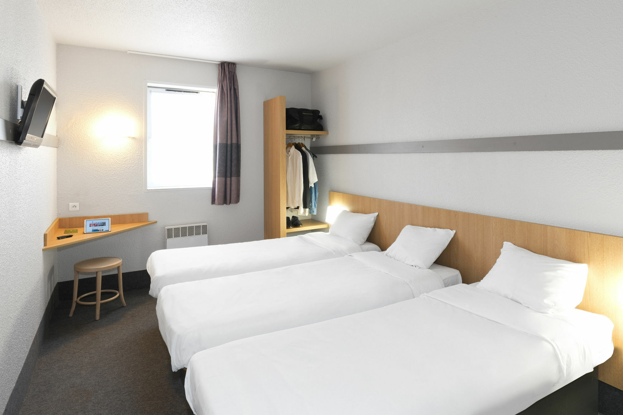 B&B Hotel Lorient Caudan Esterno foto
